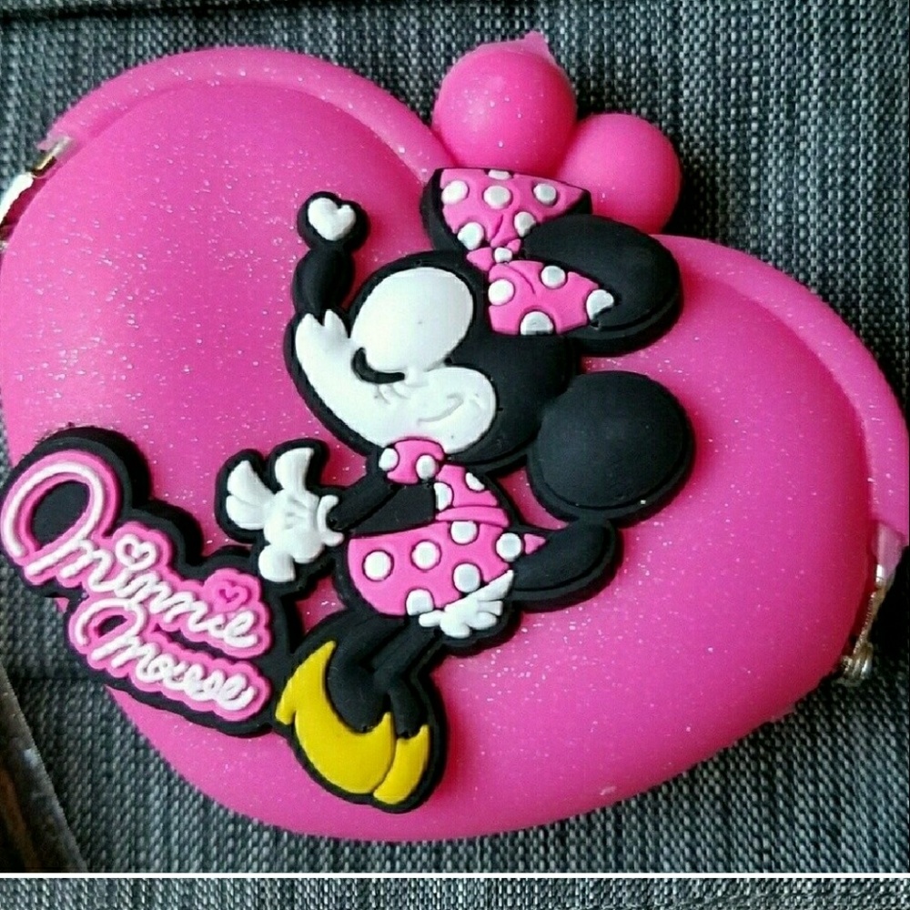 Minnie Mouse coin purse
